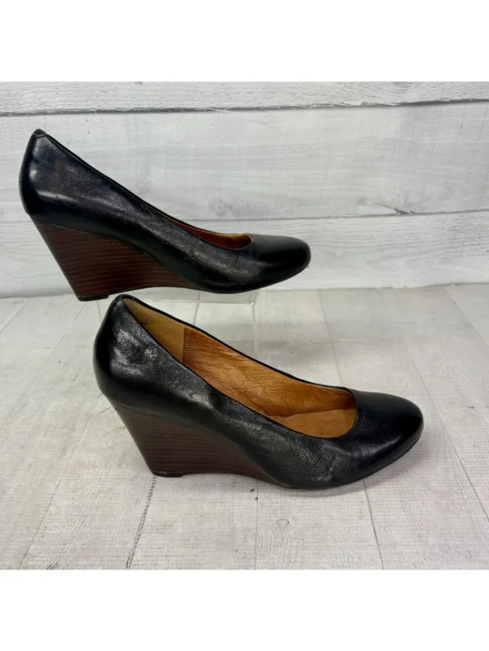 Clarks Leather Wedge Pumps Womens 8.5 M Black Comfort Office Work Career Shoes - Picture 8 of 11
